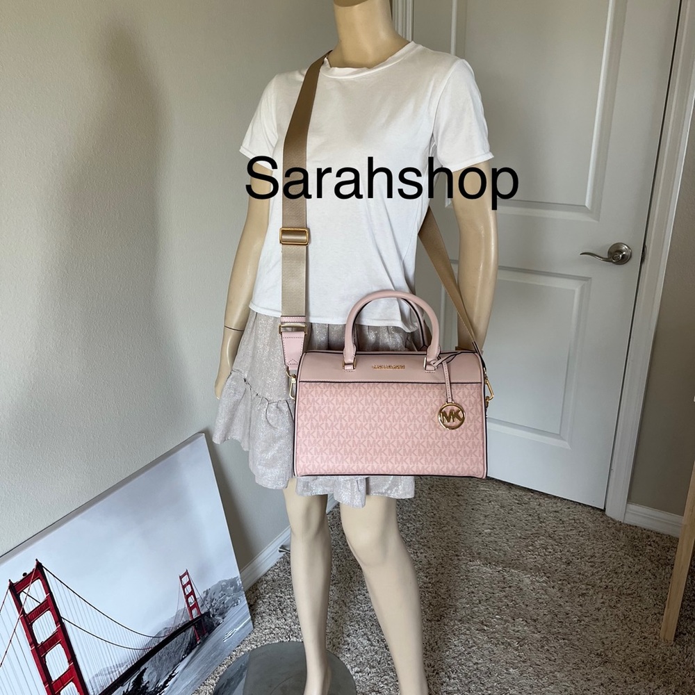 🌼Michael Kors Set - Picture 7 of 16